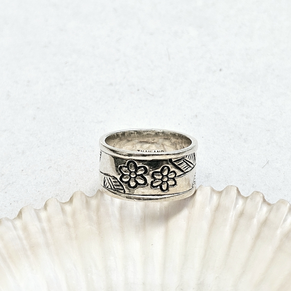 Satya 925 Silver Lotus Flower Band Ring 7.5 - Picture 8 of 12